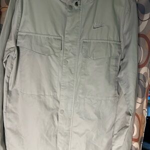 Nike Men's Hooded Lightweight Jacket in Light Sage